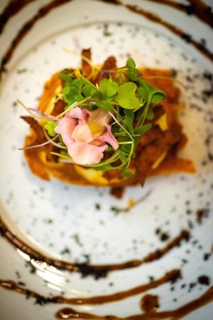 A nossa Bruschetta Made By You a escolha dos ingredientes é feita por si.

Our Made By You Bruschetta with ingredients of your choice. 

#gavino #gavinorestaurantebar #gavinor at Gavino Restaurante Bar in Funchal