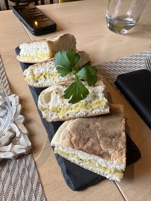 Vegan garlic bread  at Gavino Restaurante Bar in Funchal