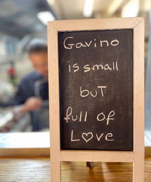 Gavino is small but full of LOVE ❤️

#gavinoissmallbutfulloflove #gavino #love #gavinolovers #❤️ #gavinorestaurantebar #gavinorestaurante #gavinorestaurant #restaurant #f at Gavino Restaurante Bar in Funchal