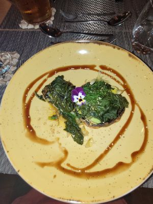 Stuffed mushroom starter at Gavino Restaurante Bar in Funchal