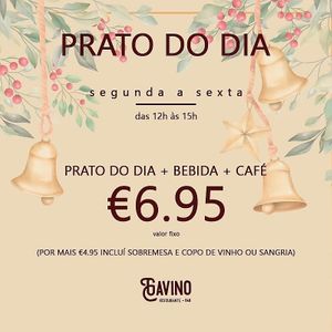 Por aqui já estamos em clima de Natal! Prato do dia + bebida + café = 6,95€ 
Por mais 4,95€ inclui *sobremesa* e copo de vinho ou sangria. 
#gavinorestaurantebar #gavinores at Gavino Restaurante Bar in Funchal