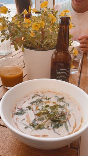 „Healthy Island“ soup was delicious at Superfood.Garden in Mallorca