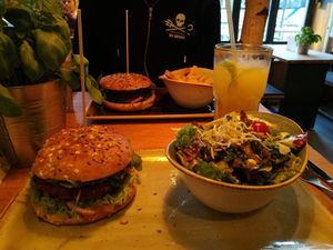 Vegane Burger at Hans im Glück in Trier