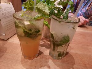 (Foto aus Zeit vor Corona im Restaurant) at Hans im Glück in Trier