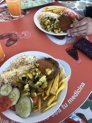 Plato del día  at Ananda in Managua