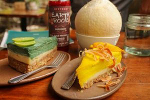 raw mango cheesecake and key lime cheesecake at Backyard Cafe - Street 240 in Phnom Penh