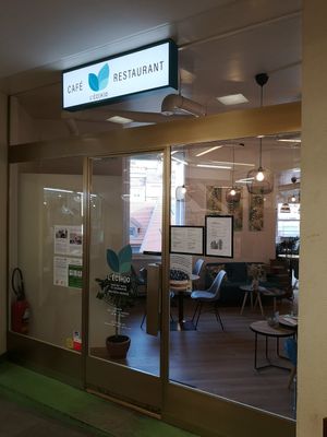 . at L'Echo in Lausanne