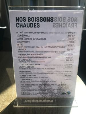 Hot drinks at L'Echo in Lausanne