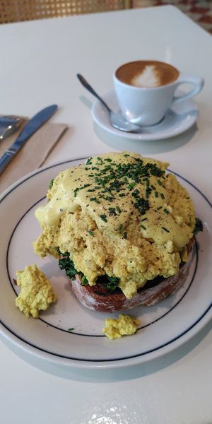 L'incroyable tofu Benedict, un vrai régal je recommande à 100% at Anima in Helsinki