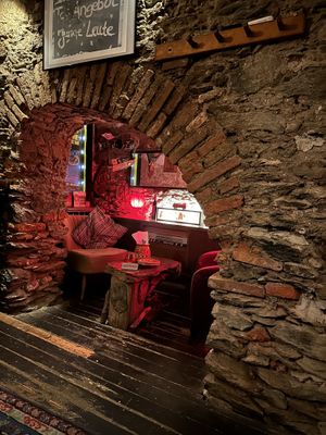 Gemütliche Sitzecke  at Ricardo in Klagenfurt