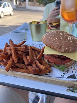 Vegan burger  at Café Fino in Carvoeiro
