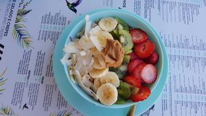 Açaí Bowl at Café Fino in Carvoeiro