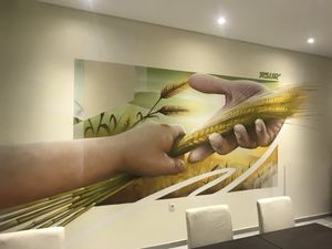 Mural at Harvest Kitchen & Bar in Quarteira