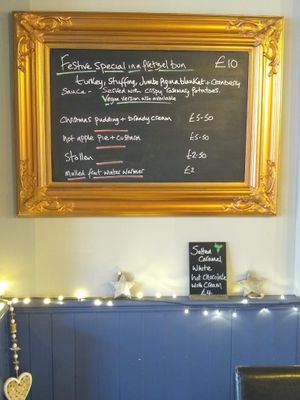 It's beginning to look a lot like Christmas at Daisy's  in Torquay