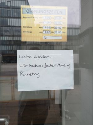 I went on a Monday and unfortunately was closed at Very Very Veggie Vegan Sushi in Hamburg