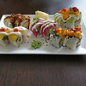 Mittagsmenü at Very Very Veggie Vegan Sushi in Hamburg