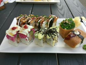 Mittagsmenü 3 at Very Very Veggie Vegan Sushi in Hamburg