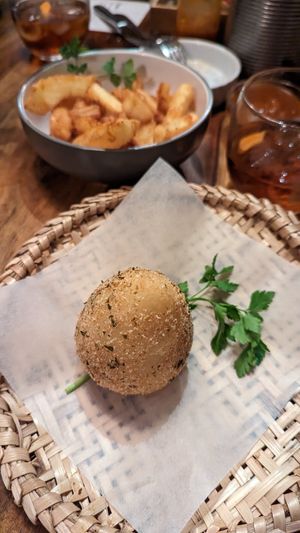 Jackfruit croquet at Tapiocaria in Berlin