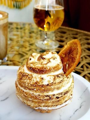 Lemon meringue pie at Cafe Turtle 카페 거북이 in Seoul