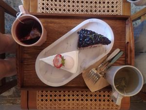 Hibiscus tea at Cafe Turtle 카페 거북이 in Seoul