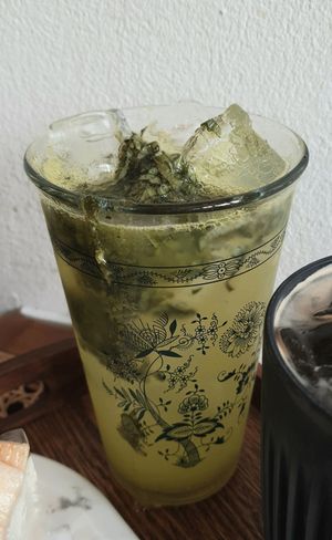 Green tangerine ade at Cafe Turtle 카페 거북이 in Seoul