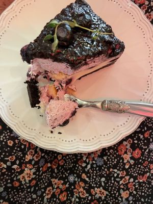 Blueberry cheesecake   at Cafe Turtle 카페 거북이 in Seoul