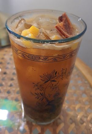 Dirty Peach Ade at Cafe Turtle 카페 거북이 in Seoul
