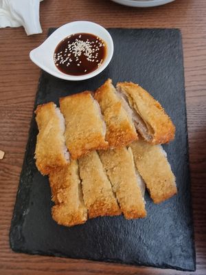 Fries bean curd sheets with taro at Su Guan in Florence
