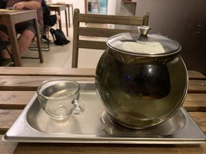 tea at Su Guan in Florence