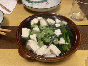 Green vegetable and tofu soup #Veganuary at Su Guan in Florence