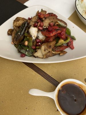 Seitan buonissimo 😍 al cumino  at Su Guan in Florence