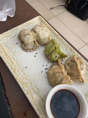 Mix di ravioli   at Su Guan in Florence