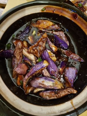 Aubergine at Su Guan in Florence