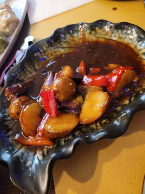 Eggplant, potato and sweet pepper at Su Guan in Florence