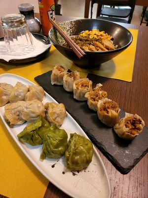  at Su Guan in Florence