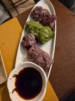  at Su Guan in Florence