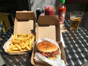 Lovely cheap plant based burger! Thank you! It’s places like this that make me glad to live in Cambridge  at VetoMeato in London