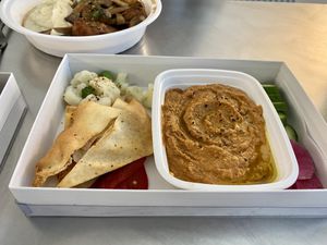 Hummus and flatbread  at Perle Restaurant in Pasadena