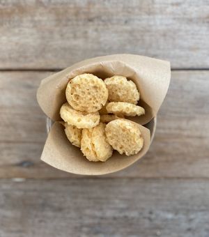 Cialde di parmigiano BIO at Il Melograno in Palmanova