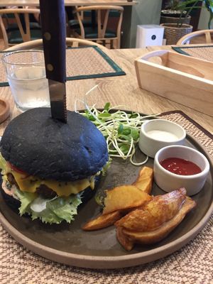 Wimpy Burger at The Vegano Bistro in Chiang Mai