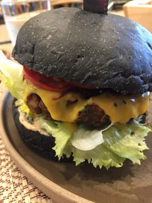 Wimpy Cheeseburger at The Vegano Bistro in Chiang Mai