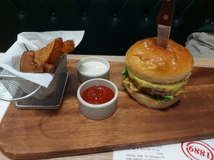 Green burger at The Vegano Bistro in Chiang Mai