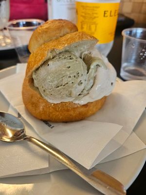  at Ernesto in Catania