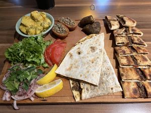 Hyper Narcissist plate  at Veganarsist Kadıköy - Osmanağa in Istanbul