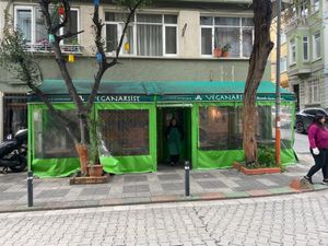  at Veganarsist Kadıköy - Osmanağa in Istanbul