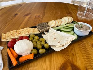 3 cheeses platter at Il-Veccja in St Pauls Bay