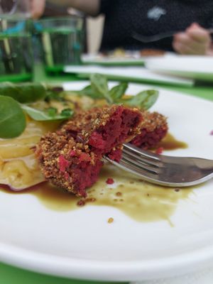 Blunze at Velani in Vienna