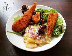 Special: Backhendlsalat at Velani in Vienna