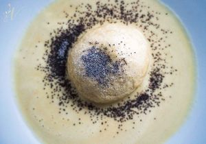 Im Winter: Germknödel at Velani in Vienna