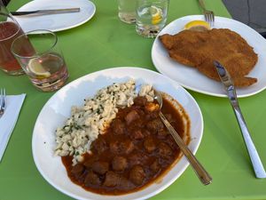 Saftgulasch und Schnitzel at Velani in Vienna